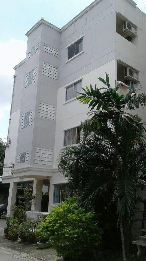 Nata Mansion Hotel Nonthaburi Exterior photo